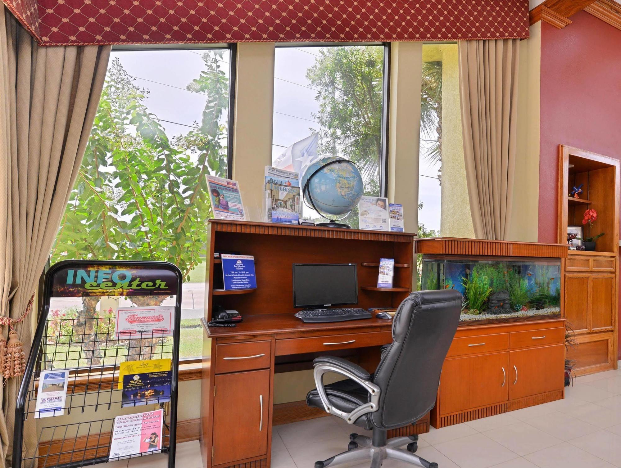 Americas Best Value Inn&Suites-Alvin/Houston Extérieur photo