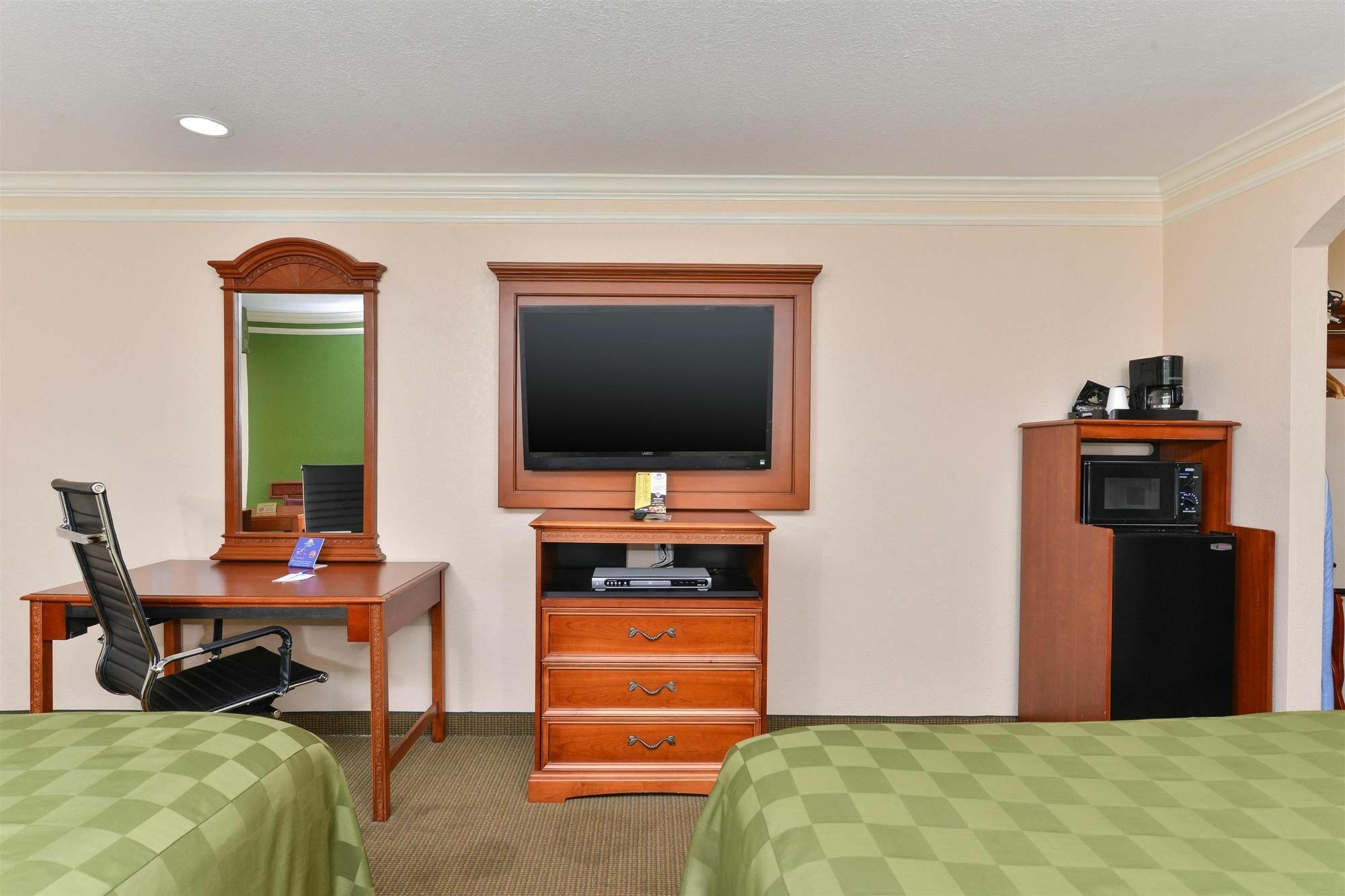 Americas Best Value Inn&Suites-Alvin/Houston Extérieur photo
